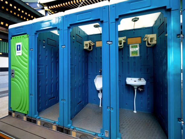 Best Portable restroom trailer rental  in Pembroke, NC